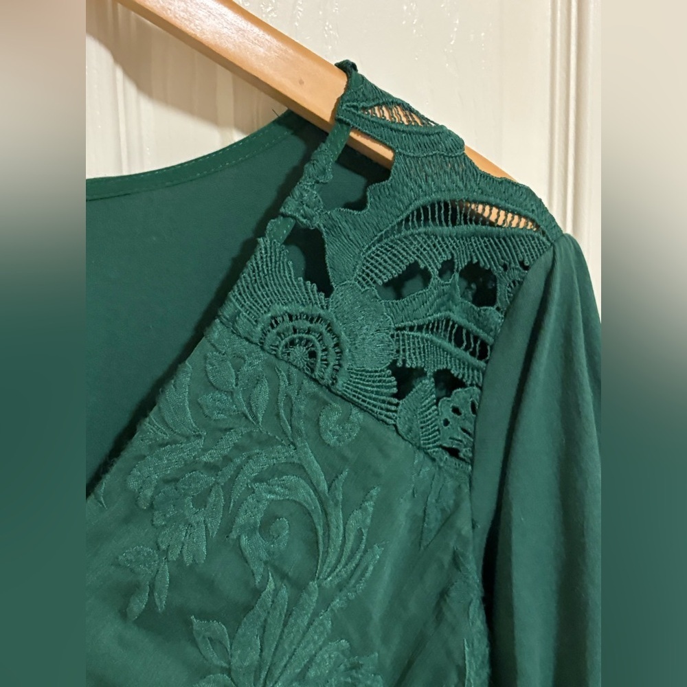 Anthropologie Tiny Ophelia Embroidered Top | Emerald Green | Size XS | EUC - Picture 8 of 10